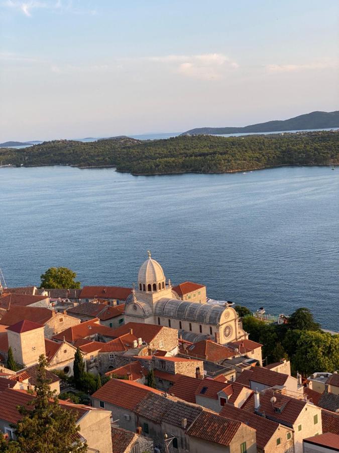 Ancient & Modern Apartment Sibenik Luaran gambar