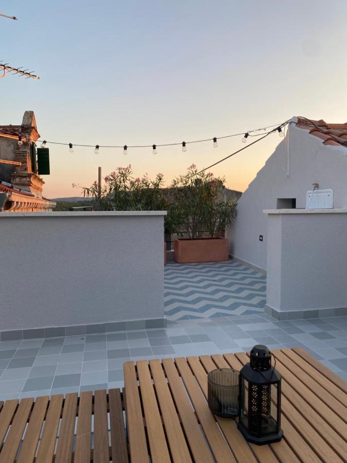 Ancient & Modern Apartment Sibenik Luaran gambar