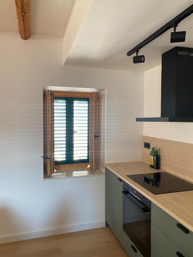 Ancient & Modern Apartment Sibenik Luaran gambar